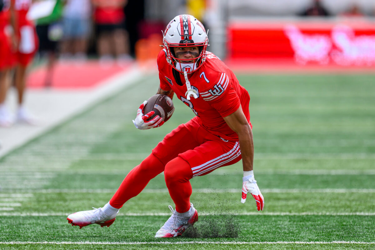 No. 17 Utah Dominates Utah State 33-0 in Salt Lake City